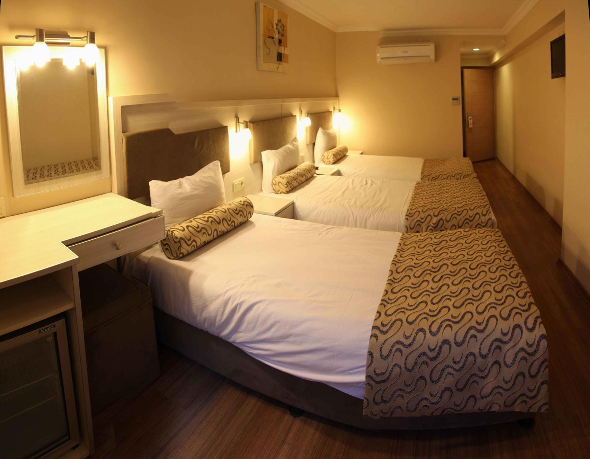 Grand Zeybek Hotel Izmir Eksteriør billede