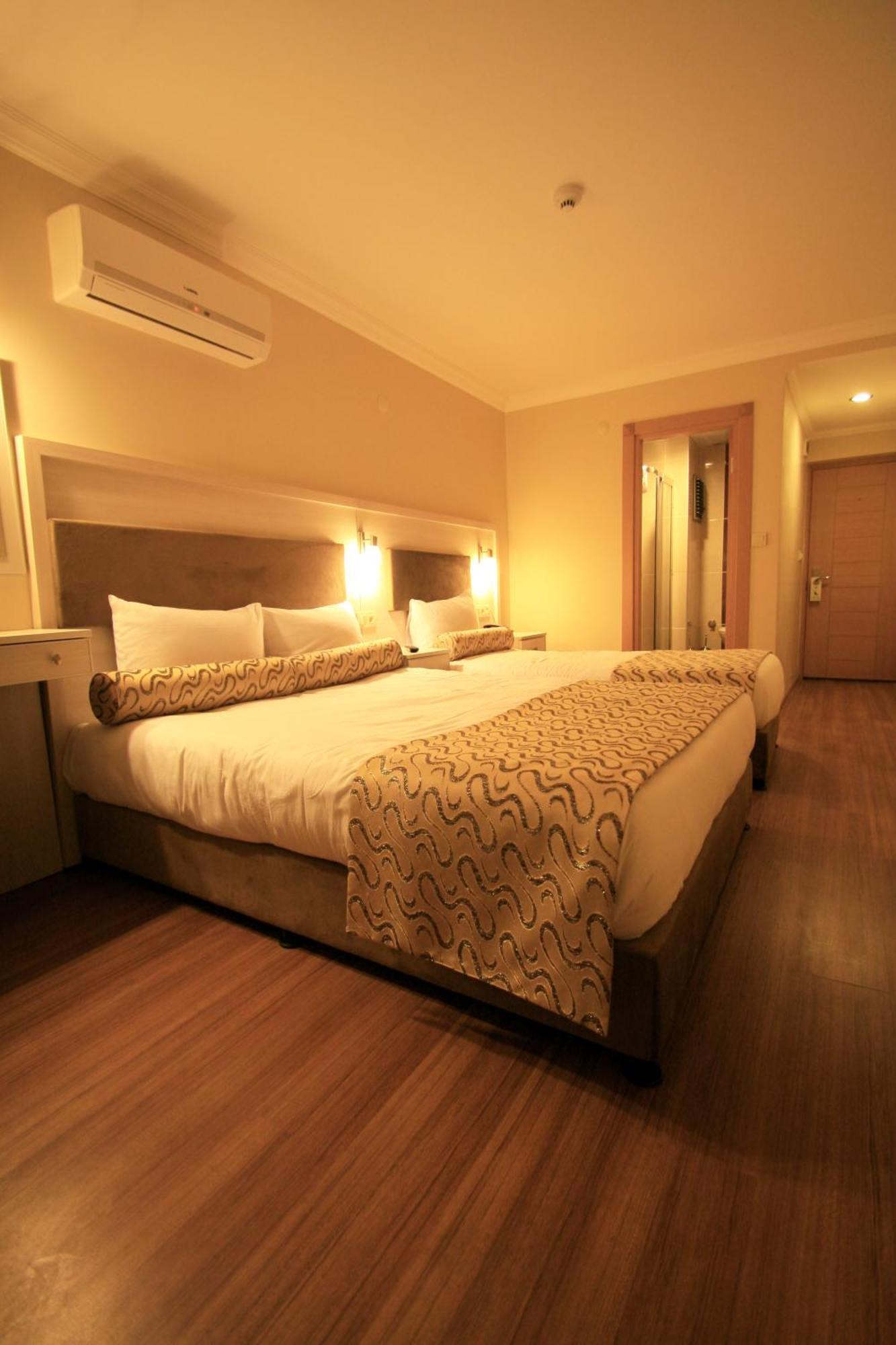 Grand Zeybek Hotel Izmir Eksteriør billede