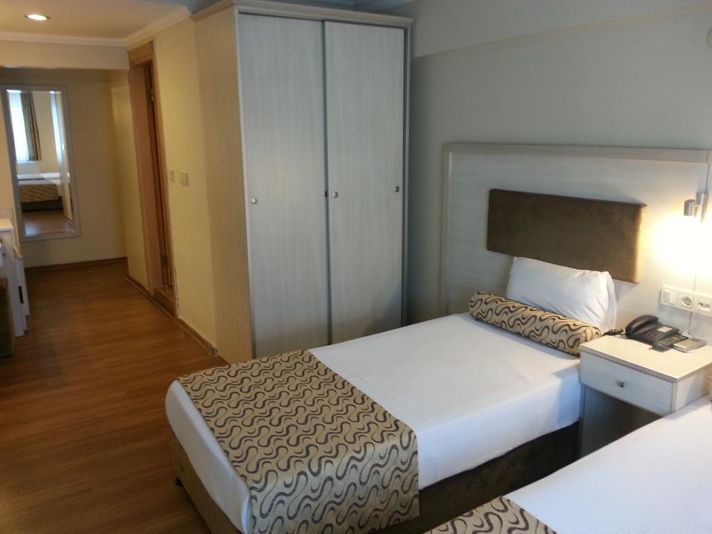 Grand Zeybek Hotel Izmir Eksteriør billede